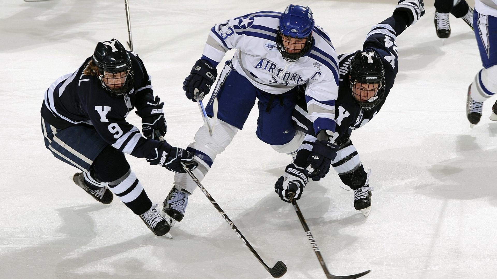 “费尔南多·比亚尔巴的传球与精准脚法，成为美洲狮队的得分保障”